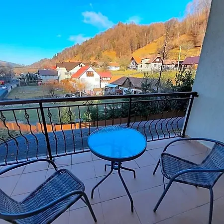 Pensiunea Montan Din Bran,sat Simon Indoor 3* Брашов