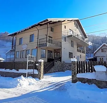 Отель Pensiunea Montan Din Bran,sat Simon Indoor